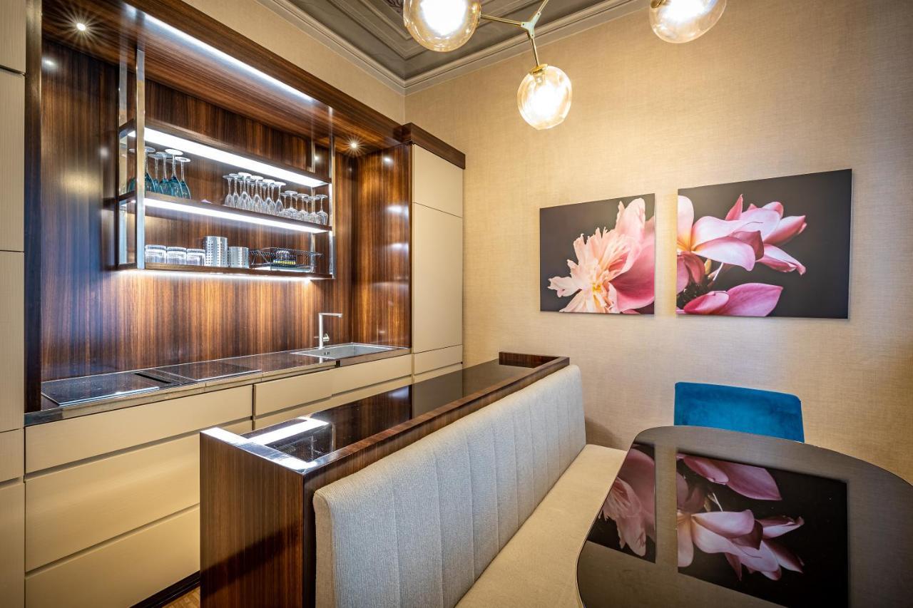 Yid Santa Maria Novella Suites Apt With Balcony Φλωρεντία Εξωτερικό φωτογραφία
