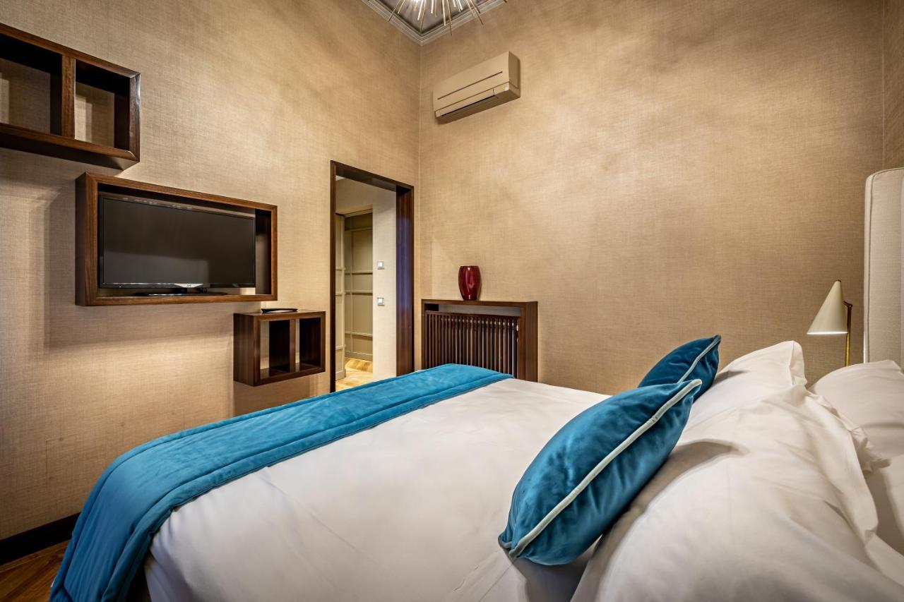 Yid Santa Maria Novella Suites Apt With Balcony Φλωρεντία Εξωτερικό φωτογραφία